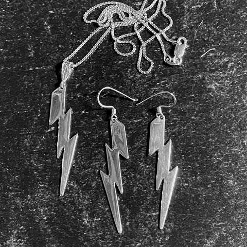 Small Wakíŋyaŋ (Lightning) Power Necklace & Earrings
